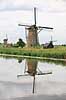 Kinderdijk vindmller. Vindmller ved Kinderdijk brugt til at pumpe vand - p UNESCO World Heritage listen  Kinderdijk / Nieuw-Lekkerland / Rotterdam Holland   turistsevrdigheder, turisme, afvanding, diger, vindmlle, vindkraft, oversvmning, landvinding
