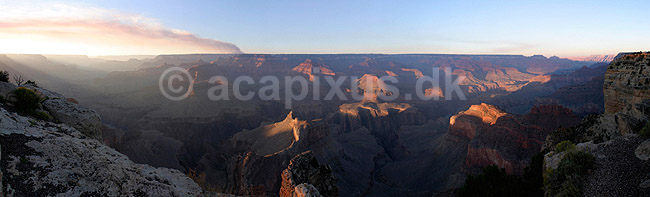Grandcanyon. Panorama over Grand Canyon; ; Grand Canyon National Park / Arizona; USA; Nord Amerika; ; Floder, vandl�b, vand, slugter, erosion, nationalparker, landskaber, panoramaer