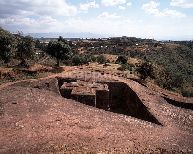 Bet Giyorgis. Den koptiske kirke Bet Giyorgis i Lalibela. Direkte udhugget i klippen; ; Lalibela; Ethiopien; Afrika; ; Kirke, kirker, kristendom, religion, koptisk, Etiopien