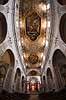 Katedral i Sorrento. Loftsmaleri og alter i Sorrento's Cathedral i Sorrento  Sorrento Italien Europa  Kirker, fiskeje