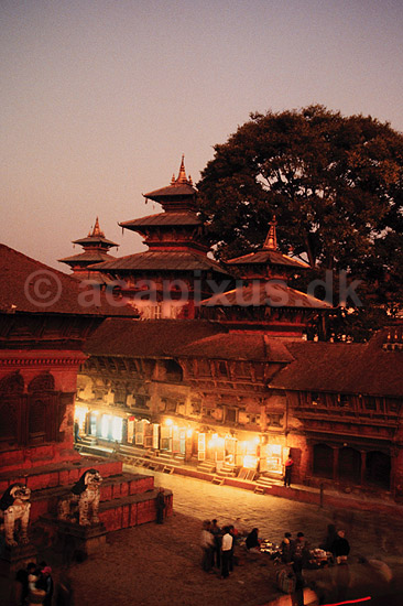 Durbar Square, Kathmandu. Degutaleju og Bhagwati Templerne - Durbar Square, Kathmandu ( Scan af KOL1310 ) ; ; Kathmandu; Nepal; Asien; ; 