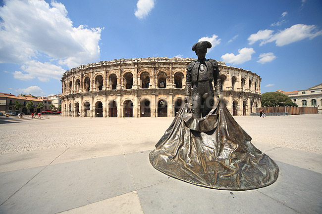 Amphiteateret i Nimes; ; Nimes / Roussillon languedoc; Frankrig; ; ; Arena of N�mes, romerriget, romersk, Roman amphitheater
