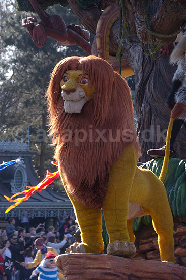 Disneyworld. Simba fra L�vernes Konge til parade i Disneyworld i Paris; ; Paris; Frankrig; ; ; Eurodisney, Disneyland Park, Forlystelsespark, forlystelsesparker