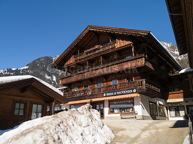 Alpbach. Hoteller og feriehuse i Alpbach i �striske Alper; ; Alpbach; �strig; ; ; Slalom, sne, skil�b, ski, vinter, vintersport, fritid, Alperne, �sterreich, skiferie