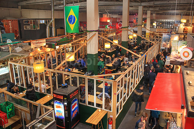 Copenhagen Street Food. Copenhagen Street Food p� Papir�en i K�benhavn; ; K�benhavn; Danmark; ; ; Fastfood, madlavning, restauranter, byliv, fast food