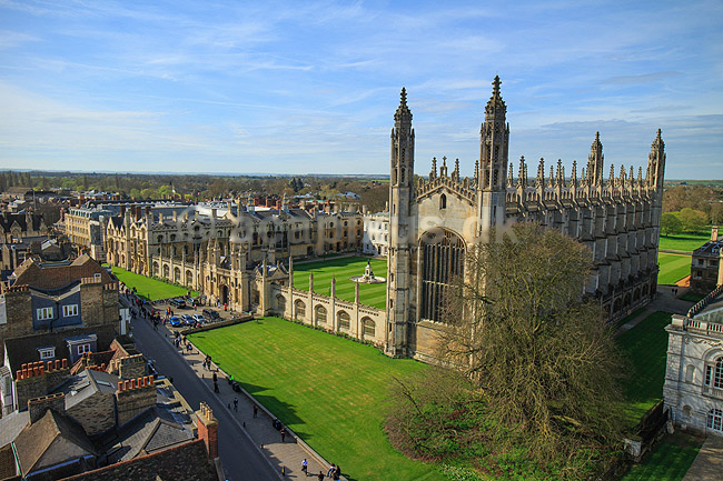 King's College Chapel. King's College Chapel set fra Great St Mary's Church; ; King's College, University of Cambridge / Cambridge; England; ; ; Sev�rdigheder, universiteter, uddannelsesinstitution