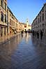 Dubrovnik. Stradun gaden med blankslidt marmor brosten i den gamle bydel i Dubrovnik  Dubrovnik Kroatien   Croatien