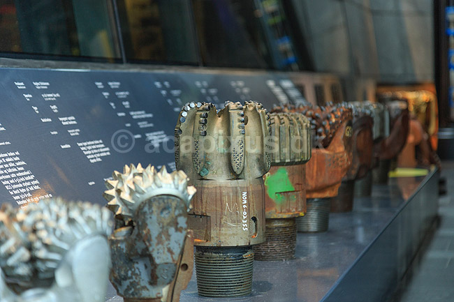 Norsk Oliemuseum. Borekroner p� det Norske Oliemuseum i Stavanger; ; Stavanger; Norge; ; ; Olieudvinding, olieindustri
