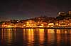 Porto i aftenskumring. Duoro floden og den gamle bydel Ribeira i Porto  Porto Portugal   Bybilleder, floder