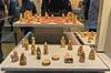 Lewis chessmen. Lewis chessmen er flere s�t middelalderlige skakbrikker fundet p� Ydre Hebrider i 1831, formodentligt sk�ret i Norge i 1100 tallet, udstillet p� British Museum  The British Museum / London England  sev�rdigheder Skak, br�tspil