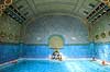 Gellert thermiske bade. Gellert termiske bade, Gellert Thermal Baths and Swimming Pool, p� den vestlige Buda-side af Donaufloden i Budapest  Hotel Gellert / Budapest Ungarn  sev�rdigheder Gellert Gyogyfurdo es Uszoda, swimmingpool, badeferie, badning, sv�mning