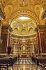 St Stefans Katedral. St Stefans Katedral, St. Stephen's Basilica, Szent Istv�n Bazilika, p� Pest-siden ad Donaufloden i Budapest  St Stephans Katedral / Budapest Ungarn  sev�rdigheder Kirker, kristendom, religion