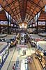 Budapest Marked. Det store overd�kkede marked, Central Market Hall, Nagy Vasarcsarnok eller Nagycsarnok, i Budapest  Nagy Vasarcsarnok / Budapest Ungarn  sev�rdigheder Markeder, handel, torvehandel