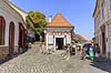 Szentendre. Landsbyen Szentendre nord for Budapest er et yndet udflugtsm�l fra storbyen med mange sm� butikker, cafeer og restauranter  Szentendre Ungarn   