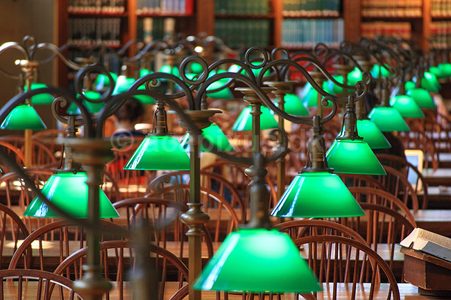 Boston Public Library. L�sesalen i Boston Public Library - Central Library; ; Boston / Massachusetts; USA; ; Sev�rdigheder; Bibliotek, biblioteker, l�sesale, b�ger, fordybelse, l�sning, kundskab