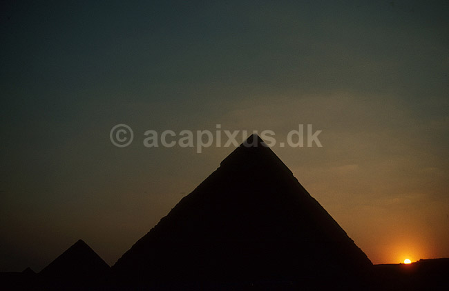 Solnedgang bag Chephren pyramiden; ; Giza, Cairo; Egypten; Afrika; ; 