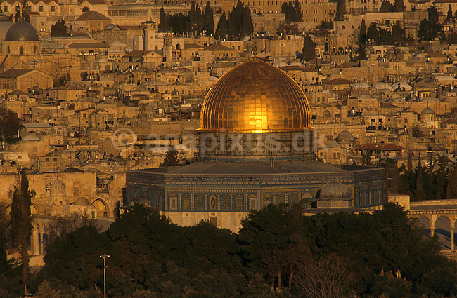 Udsigt over Jerusalem set fra Oliebjerget med Klippemoskeen (Dome of the Rock) i centrum; ; Jerusalem; Israel; Asien; ; religion islam